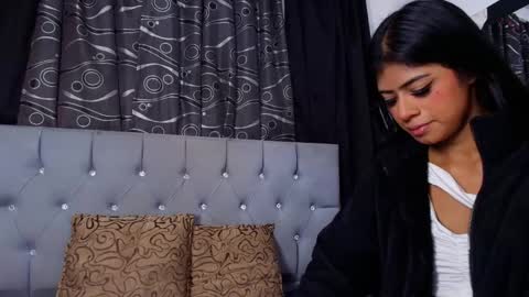 meggan online show from November 9, 2025, 5:17 am