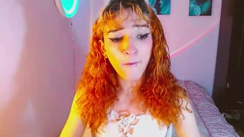 Snapshot of meghan_devil_ chatting on September 23, 2025, 4:37 am meghan_devil_ online show from September 23, 2025, 4:37 am