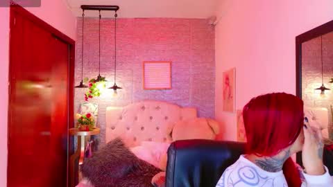 Meghan online show from November 3, 2025, 2:57 am