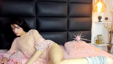 meghandvl online show from March 9, 2025, 11:25 pm