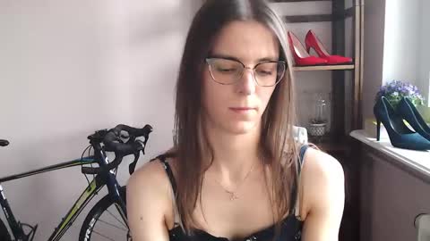 Snapshot of megi_erotic chatting on February 3, 2026, 2:33 pm Megi online show from February 3, 2026, 2:33 pm