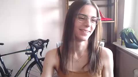 Snapshot of megi_erotic chatting on February 26, 2026, 2:38 pm Megi online show from February 26, 2026, 2:38 pm
