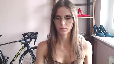 Snapshot of megi_erotic chatting on April 3, 2026, 1:20 pm Megi online show from April 3, 2026, 1:20 pm