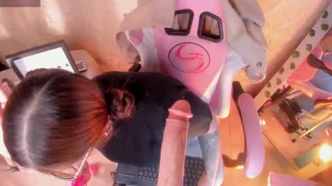 MELISSA online show from March 3, 2025, 11:00 am