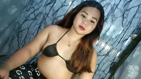Snapshot of mei_sofia chatting on April 7, 2026, 9:21 am mei_sofia online show from April 7, 2026, 9:21 am