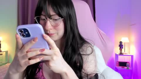 Mei  online show from October 5, 2025, 9:56 pm