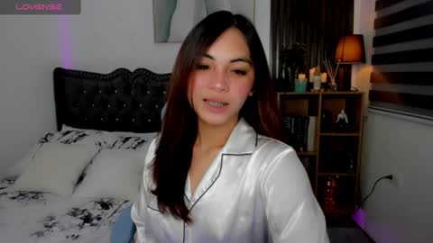 meiluxe online show from July 24, 2026, 10:02 am