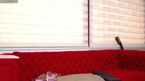 meilybarbie online show from January 17, 2026, 12:43 pm