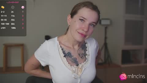 Snapshot of mel_collins chatting on May 26, 2026, 3:52 pm MELANIE PVT ONLY 60TK PER MIN online show from May 26, 2026, 3:52 pm