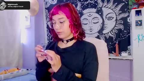 Snapshot of mel_dahlia chatting on July 22, 2026, 3:26 pm Melissa - - Please help me to reach 100 thumbs up online show from July 22, 2026, 3:26 pm