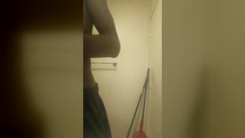 Snapshot of mel_hart_jr chatting on July 19, 2026, 8:45 pm mel_hart_jr online show from July 19, 2026, 8:45 pm