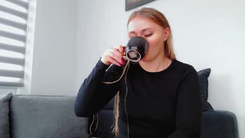 Melania online show from January 6, 2026, 12:09 pm