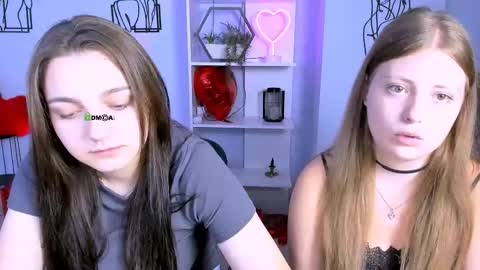 Snapshot of melani_bumm chatting on September 15, 2025, 5:51 am melani_bumm online show from September 15, 2025, 5:51 am