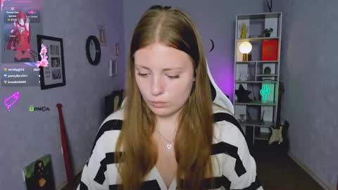 Snapshot of melani_bumm chatting on September 21, 2025, 12:18 pm melani_bumm online show from September 21, 2025, 12:18 pm
