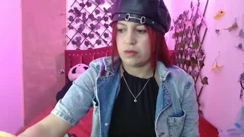 melani_cute01 online show from November 11, 2025, 12:43 am
