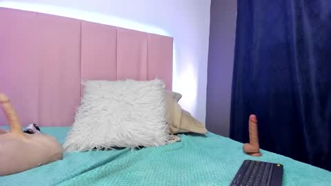 Snapshot of melani_xc chatting on February 20, 2025, 6:46 pm MELANI - online show from February 20, 2025, 6:46 pm