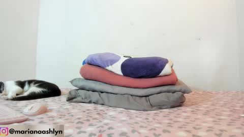 Melanie Independent model online show from October 14, 2025, 7:14 pm