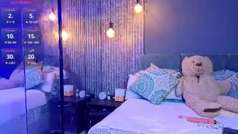 Melanie Baez online show from August 10, 2026, 12:04 am