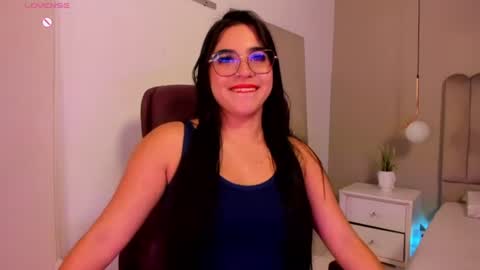 Snapshot of melanie_hillz chatting on July 18, 2026, 12:15 am Melanie online show from July 18, 2026, 12:15 am