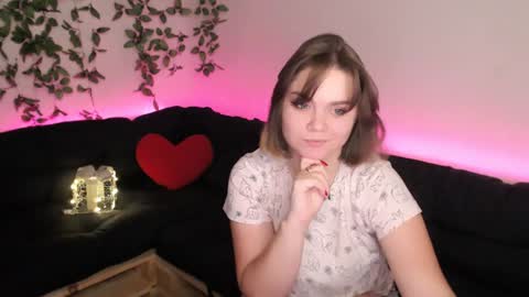 Melanie kissx online show from December 4, 2024, 2:48 pm