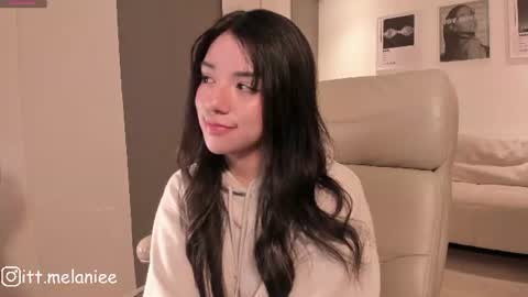 Melanie online show from June 27, 2026, 2:05 am