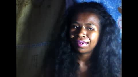 melanih online show from February 3, 2025, 8:24 am