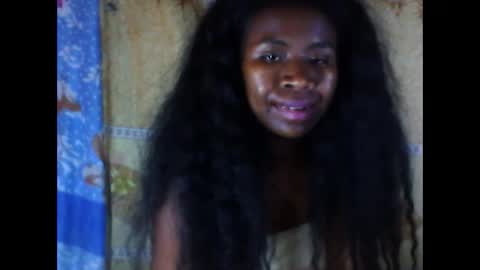melanih online show from March 2, 2025, 8:38 am