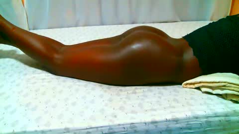 Snapshot of melanin_queen22 chatting on September 22, 2025, 8:16 am melanin queen online show from September 22, 2025, 8:16 am