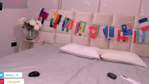melany online show from July 18, 2026, 12:42 pm