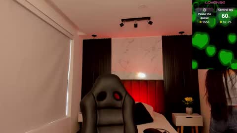 melany_heaven online show from November 11, 2025, 9:15 pm