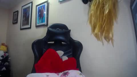 melany online show from January 30, 2025, 3:55 am