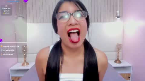 Melany online show from May 29, 2026, 6:39 pm