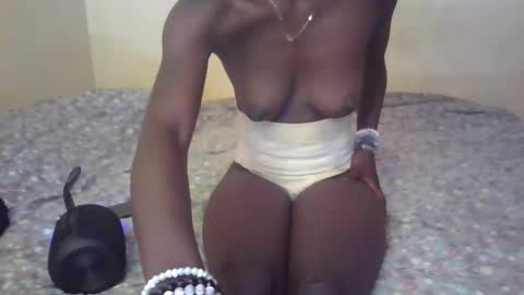 melaswittie online show from December 2, 2025, 10:53 am