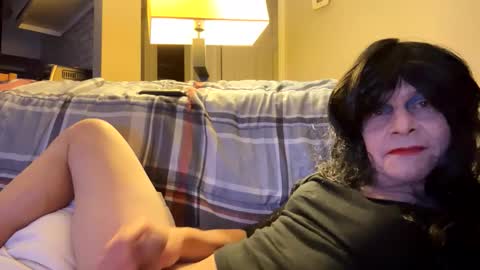 Tan lines online show from December 19, 2025, 11:12 pm