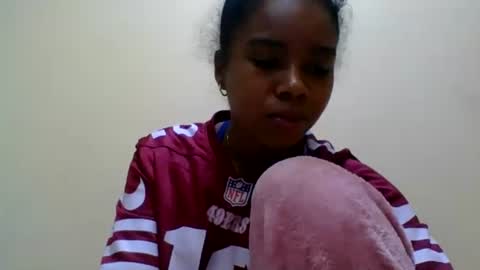 melina311 online show from August 4, 2026, 4:37 am