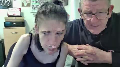 Melinah Viking online show from November 10, 2025, 5:17 am