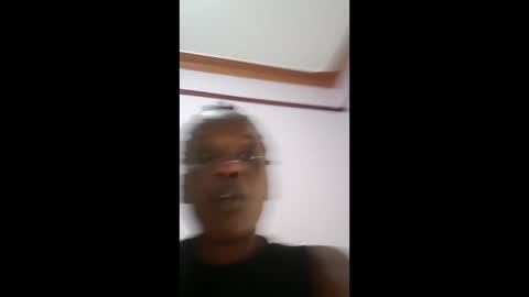 melisa258 online show from April 26, 2026, 2:59 pm