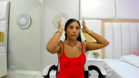 Meli online show from October 21, 2025, 2:23 am