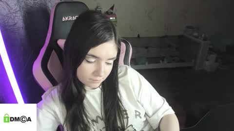 melisanilson online show from March 10, 2026, 10:04 pm