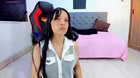 Melissa SC online show from September 10, 2025, 8:31 pm