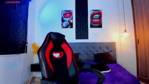 Melissa SC online show from October 23, 2025, 8:29 pm