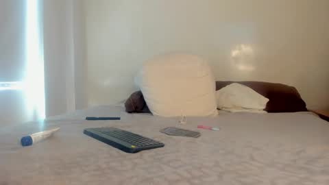 Melissa online show from November 9, 2025, 6:06 pm