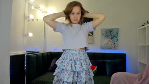 melissa_new22 online show from October 8, 2025, 12:19 am