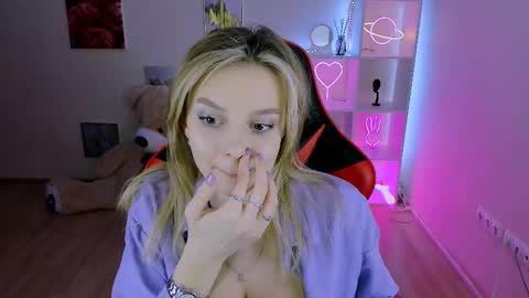 Melissa online show from February 19, 2025, 2:23 am