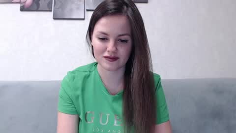 Snapshot of melissa_verhaar chatting on December 27, 2024, 8:18 pm Melissa online show from December 27, 2024, 8:18 pm