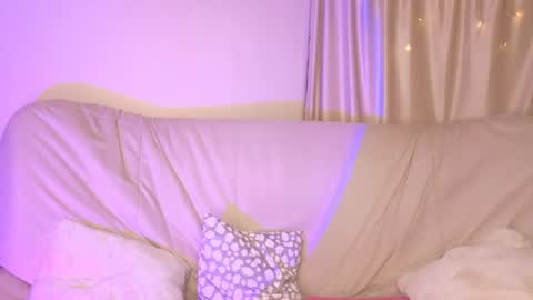 Melissa online show from May 14, 2026, 5:25 am