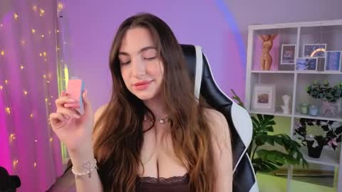 Melissa online show from May 21, 2026, 3:24 am