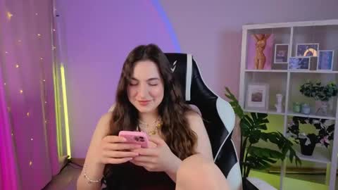 Melissa online show from May 28, 2026, 4:54 am
