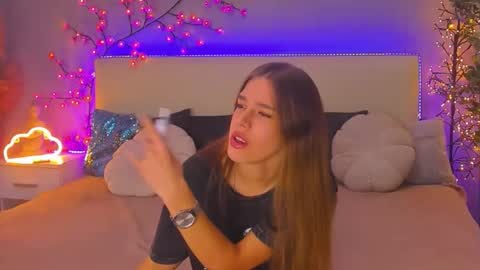 MelissaCrayzy online show from November 10, 2025, 6:23 am