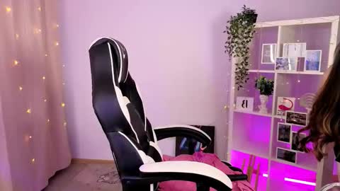 melissagray_ online show from October 4, 2025, 4:21 am